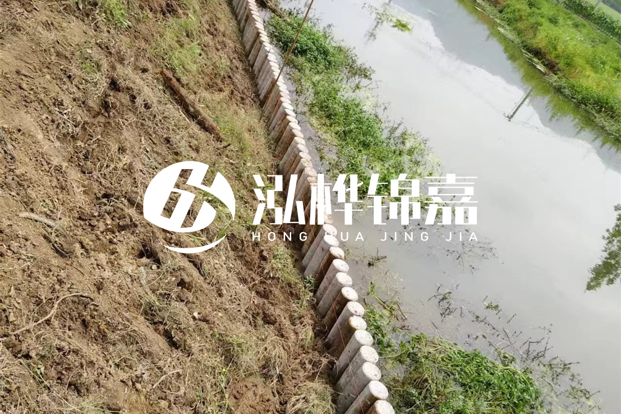 仿木樁施工前注意事項(xiàng)-水泥樁打樁機(jī)是怎么打樁的？